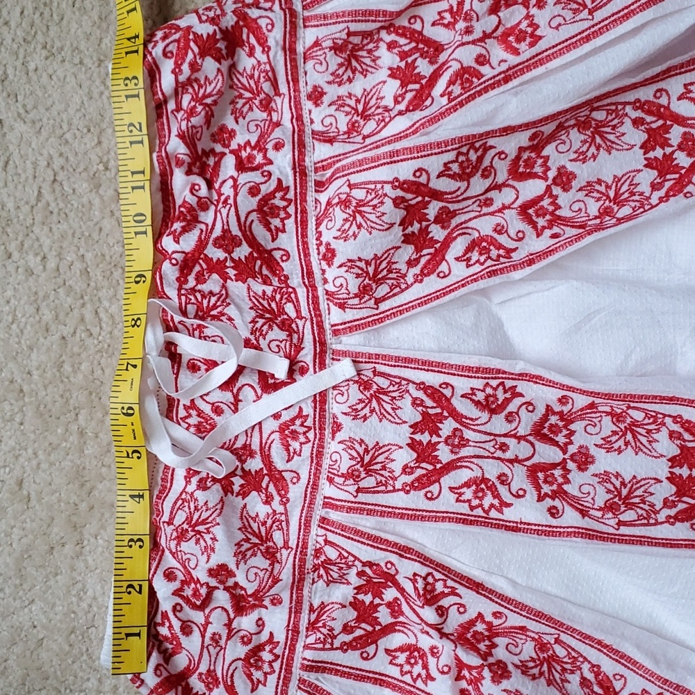 Sophie Max Red White Embroidered Floral Cotton Skirt - Picture 10 of 11